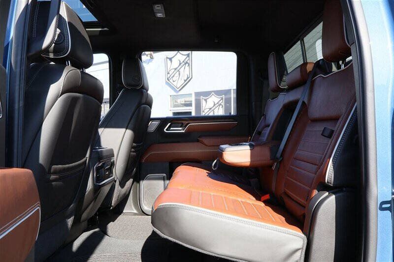 Used 2026 GMC Sierra 3500 Denali Ultimate AWD/4WD image 26