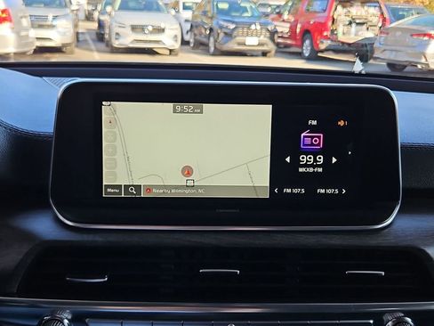 Used 2022 Kia Telluride EX image 17