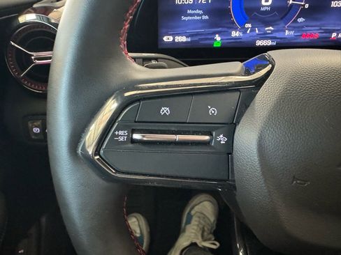 Used 2024 Chevrolet Blazer EV RS image 25