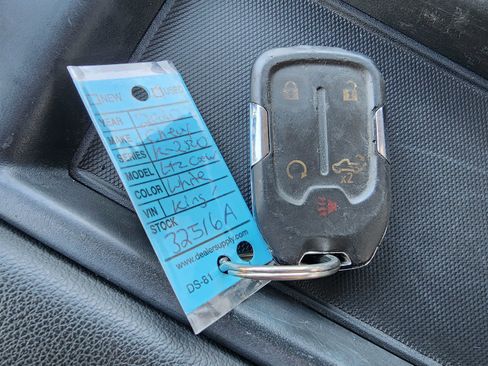 Used 2020 Chevrolet Silverado 2500 LTZ image 21