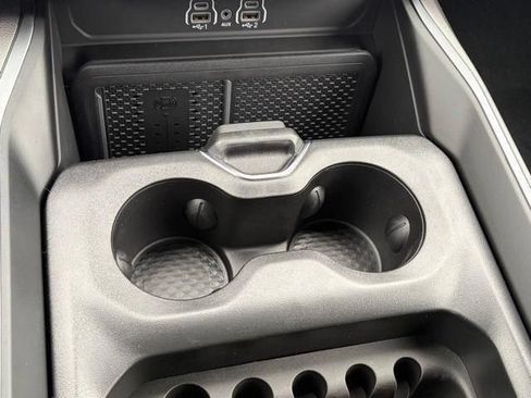 New 2026 RAM 1500 Big Horn AWD/4WD image 24