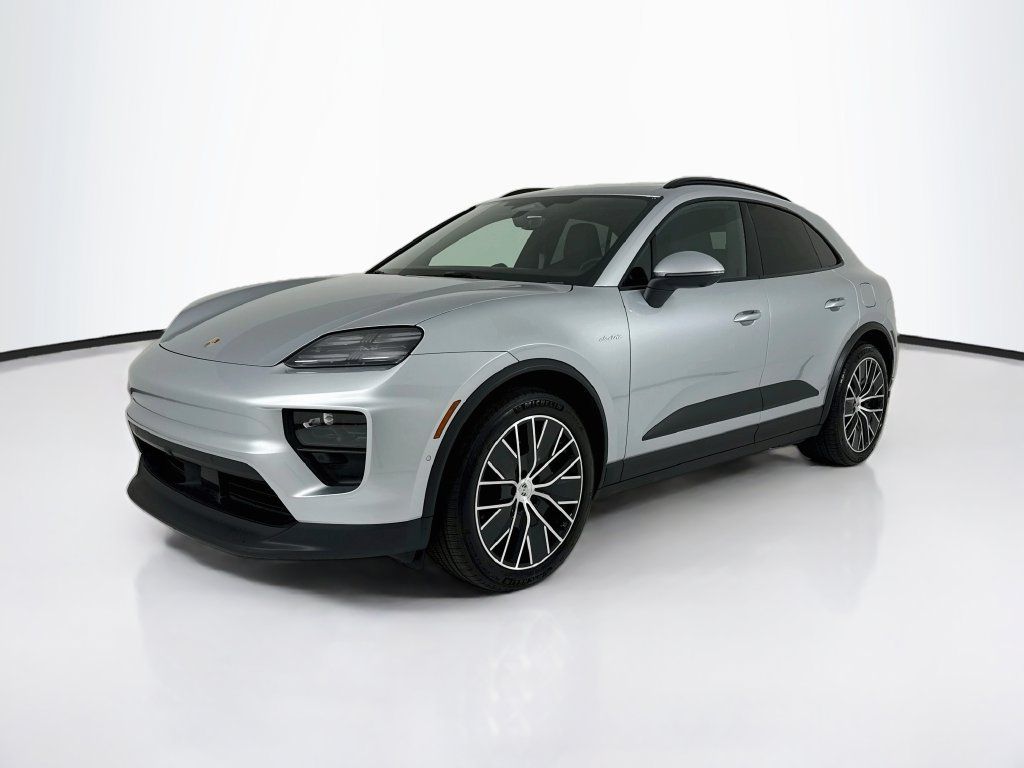 Certified 2025 Porsche Macan Electric RWD image 1