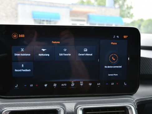 Used 2025 Ford Mustang Premium RWD image 17