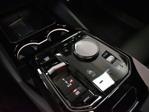 New 2026 BMW i5 eDrive40 w/ M Sport Package image 19