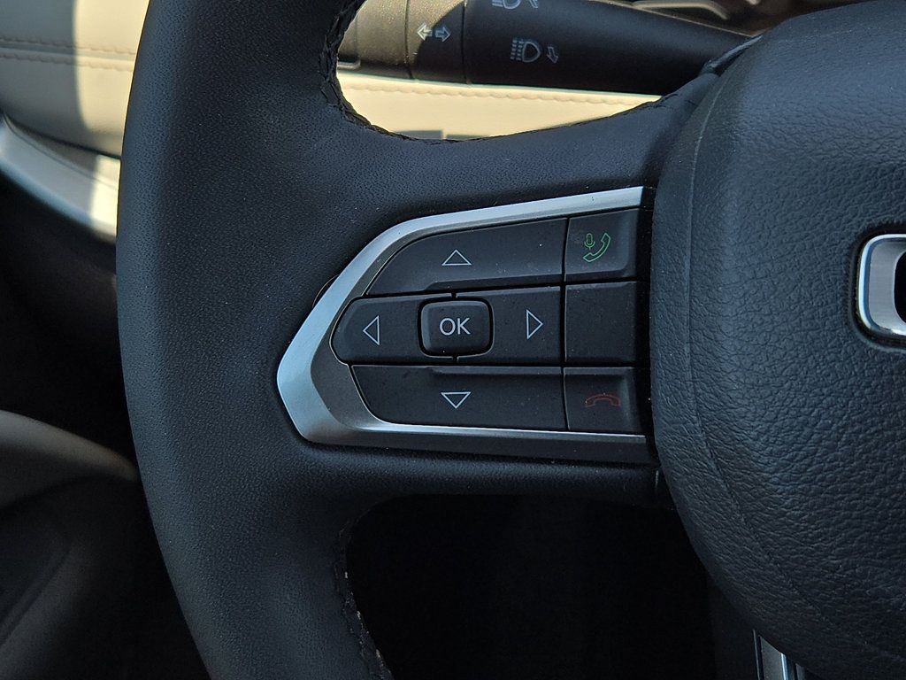 Certified 2024 Jeep Compass Limited AWD/4WD image 20