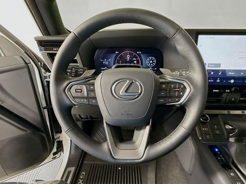 Certified 2025 Lexus GX 550 w/ Accessory Package (2T) AWD/4WD image 11