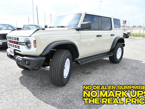 New 2026 Ford Bronco Heritage Edition image 8