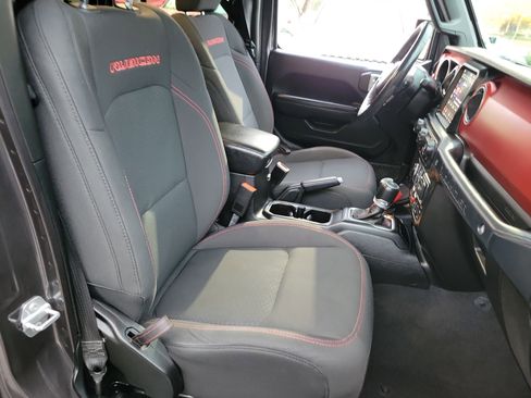 Used 2019 Jeep Wrangler Unlimited Rubicon image 19