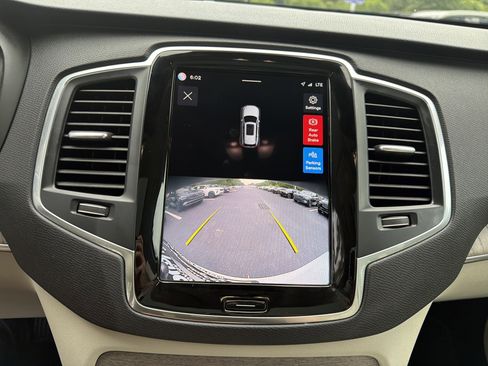 Certified 2023 Volvo XC90 B6 Core AWD/4WD image 25