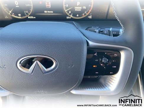 New 2026 INFINITI QX80 Luxe image 25