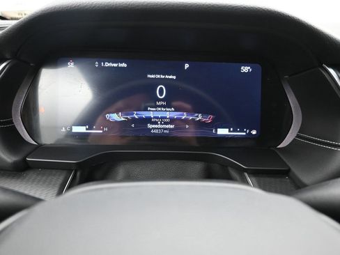 Used 2023 Jeep Grand Cherokee Laredo image 15