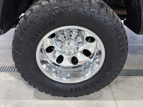 Used 2022 Ford F350 XLT w/ XLT Premium Package AWD/4WD image 6