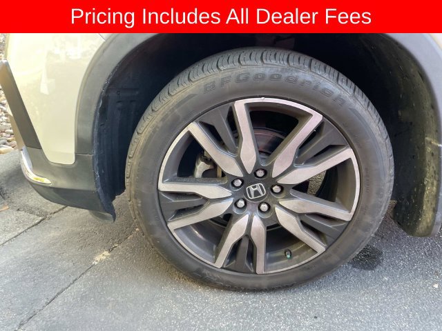 Used 2019 Honda Pilot Touring image 2