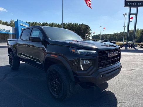 New 2026 GMC Canyon Elevation w/ Convenience Package image 3