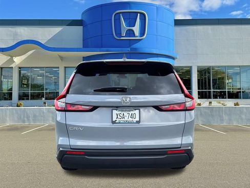 Used 2024 Honda CR-V EX image 3