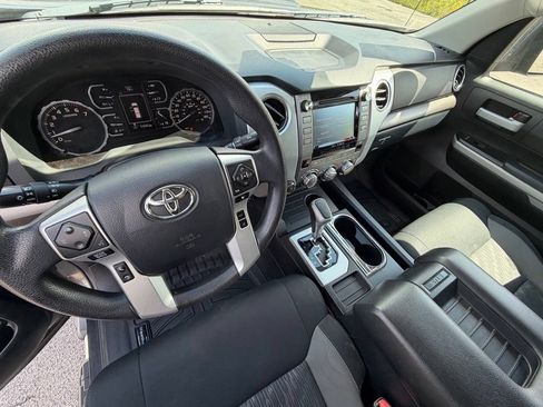 Used 2019 Toyota Tundra SR5 AWD/4WD image 19