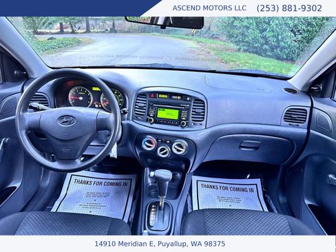 Used 2008 Hyundai Accent GS image 12