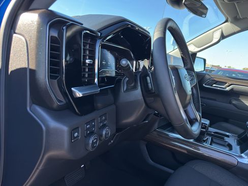 Certified 2025 Chevrolet Silverado 1500 LT Trail Boss w/ Convenience Package II image 16