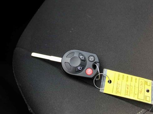 Used 2017 Ford Focus SE image 22