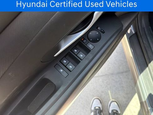 Certified 2026 Hyundai Tucson SE FWD image 14