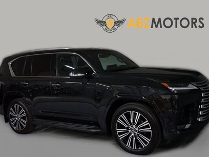 Used 2026 Lexus LX 600 4WD w/ Luxury Package