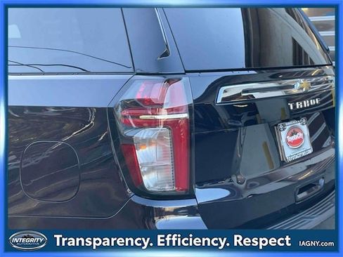 Used 2022 Chevrolet Tahoe LT w/ Luxury Package image 11