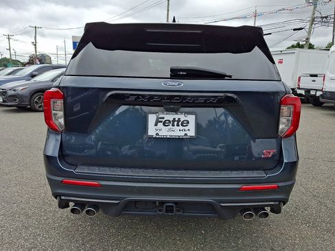 Certified 2022 Ford Explorer ST w/ Equipment Group 401A AWD/4WD image 5