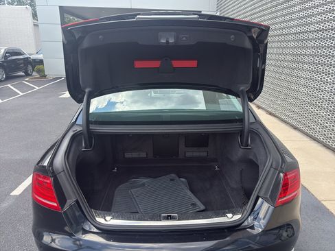 Used 2013 Audi A8 3.0T w/ Convenience Pkg AWD/4WD image 8