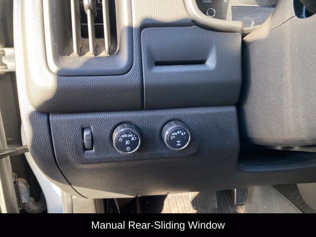 Used 2018 Chevrolet Colorado LT w/ LT Convenience Package AWD/4WD image 19