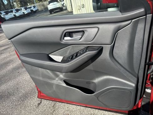 New 2026 Nissan Rogue SV image 25