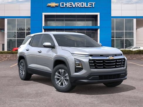 New 2026 Chevrolet Equinox LT w/ LPO, Floor Liner Package FWD image 7
