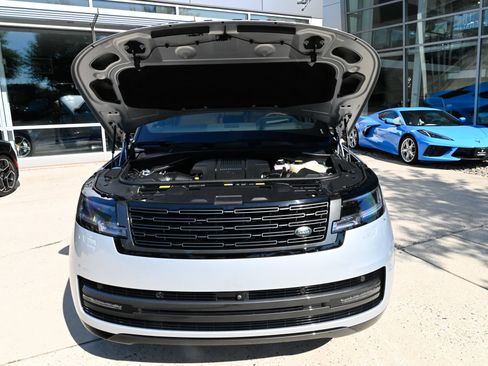 Used 2025 Land Rover Range Rover SE AWD/4WD image 58