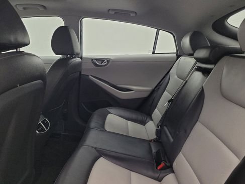 Used 2020 Hyundai Ioniq Limited image 18