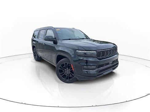 Used 2022 Jeep Grand Wagoneer Series II image 1