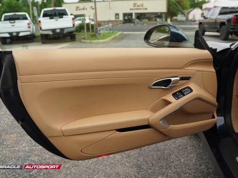 Used 2013 Porsche 911 Carrera RWD image 16