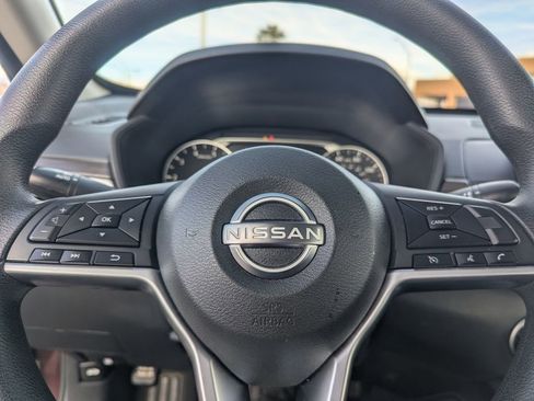 Used 2023 Nissan Altima 2.5 SV image 22