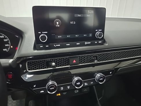 Used 2023 Honda Civic EX image 25