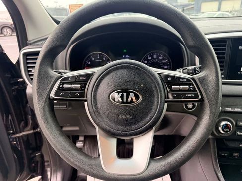 Used 2022 Kia Sportage LX w/ LX FWD Value Edition Package image 14