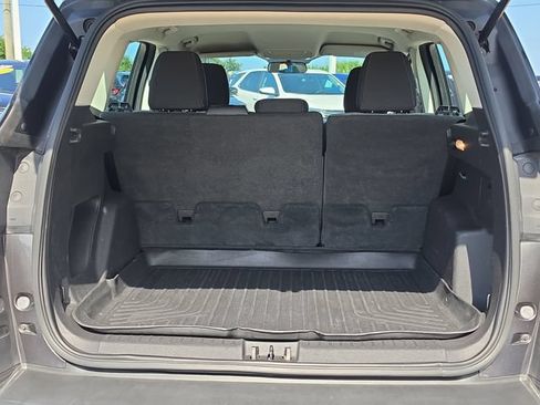 Used 2019 Ford Escape S FWD image 6