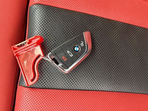 Used 2022 BMW M4 xDrive Competition w/ M Driver's Package AWD/4WD image 29