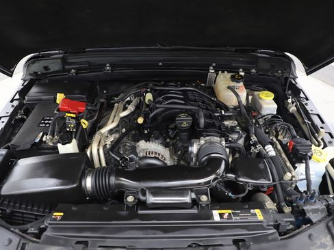 Used 2022 Jeep Wrangler Sport S image 26