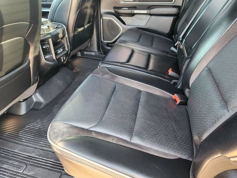 Used 2023 RAM 1500 Laramie AWD/4WD image 29