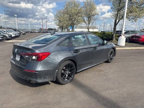 Used 2024 Honda Civic Sport image 11