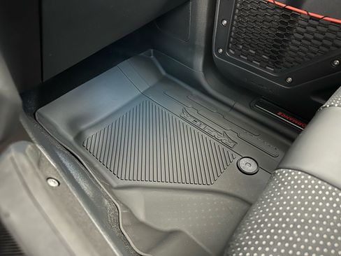 Used 2026 Ford Bronco Raptor AWD/4WD image 36