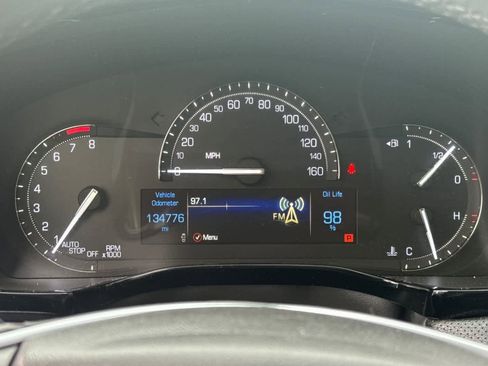 Used 2018 Cadillac XT5 Luxury w/ Driver Awareness Package image 24