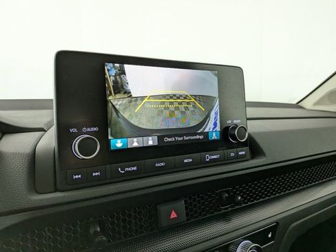Used 2024 Honda CR-V EX image 6