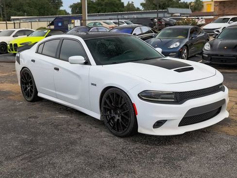Used 2017 Dodge Charger R/T image 17