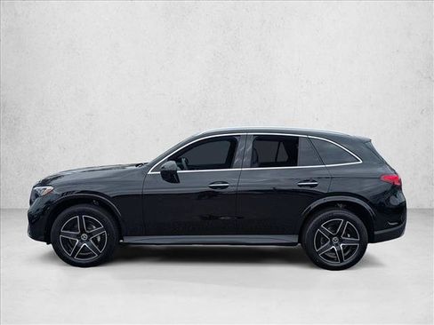 Used 2026 Mercedes-Benz GLC 300 image 5