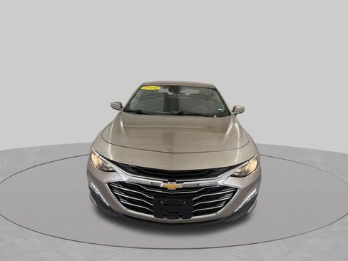 Used 2024 Chevrolet Malibu LT FWD image 3