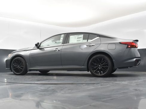 New 2025 Nissan Altima 2.5 SV w/ SV Special Edition Package image 39